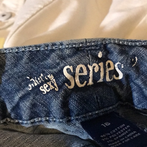 Series Midrise Bootcut Jeans - Picture 6 of 7